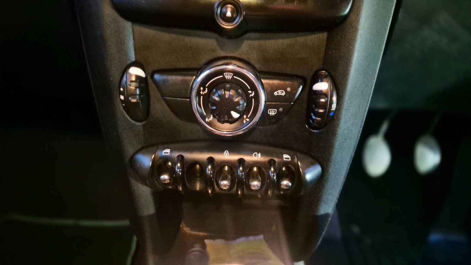 Used MINI Hatch 2011 for sale - 77378818: Photo 14