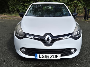 Used Renault Clio 2015 for sale - 75587469: Photo