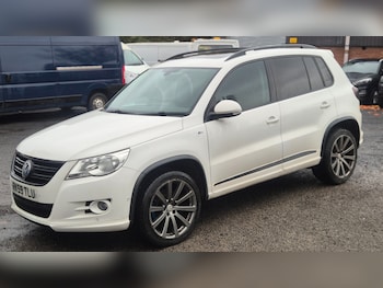 Used Volkswagen Tiguan 2009 for sale - 76461310: Photo