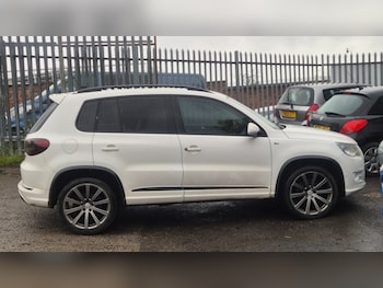 Used Volkswagen Tiguan 2009 for sale - 76461310: Photo