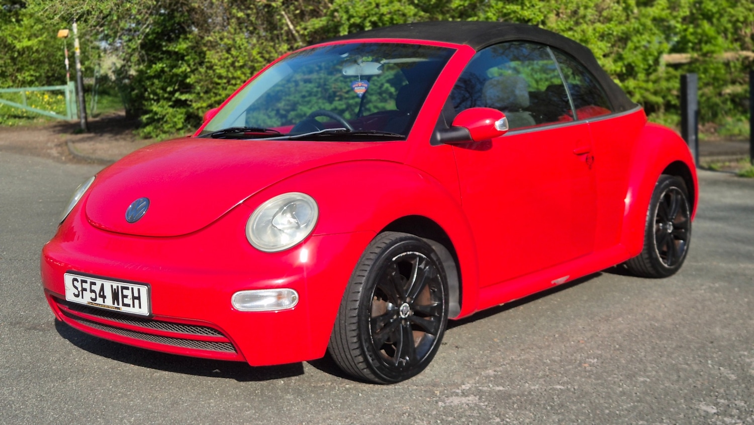 Used Volkswagen Beetle 2004 for sale - 78166170: Photo 9