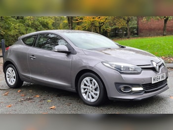 2014 (64) - 1.5 dCi Dynamique TomTom Energy 3dr