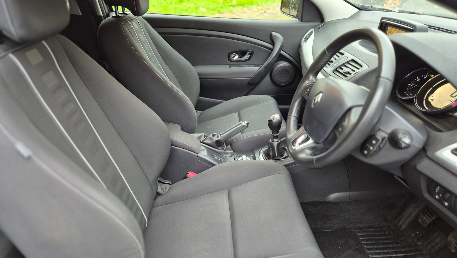 Used Renault Megane 2014 for sale - 76334571: Photo 9