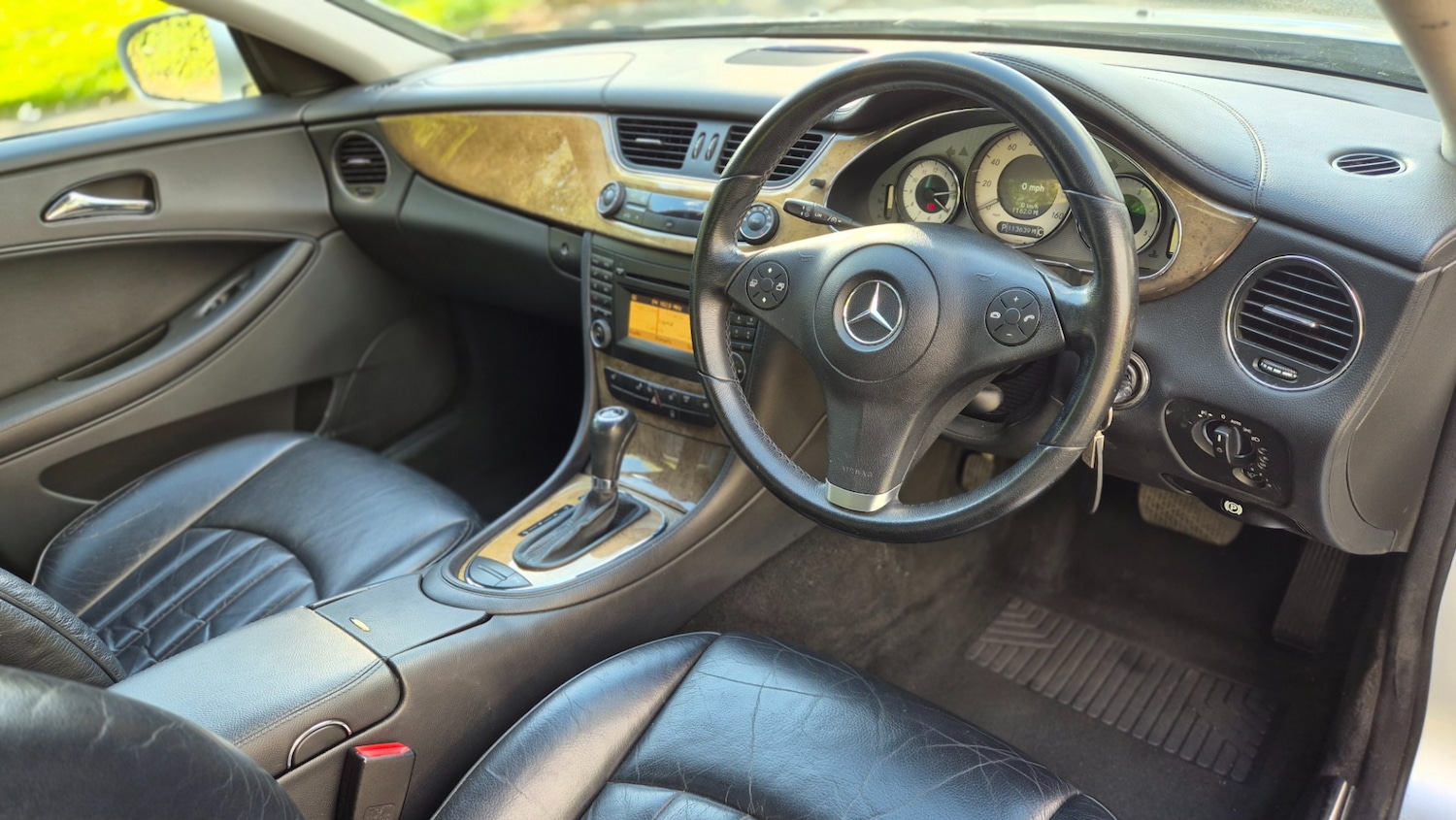 Used Mercedes-Benz CLS 2009 for sale - 76037870: Photo 10
