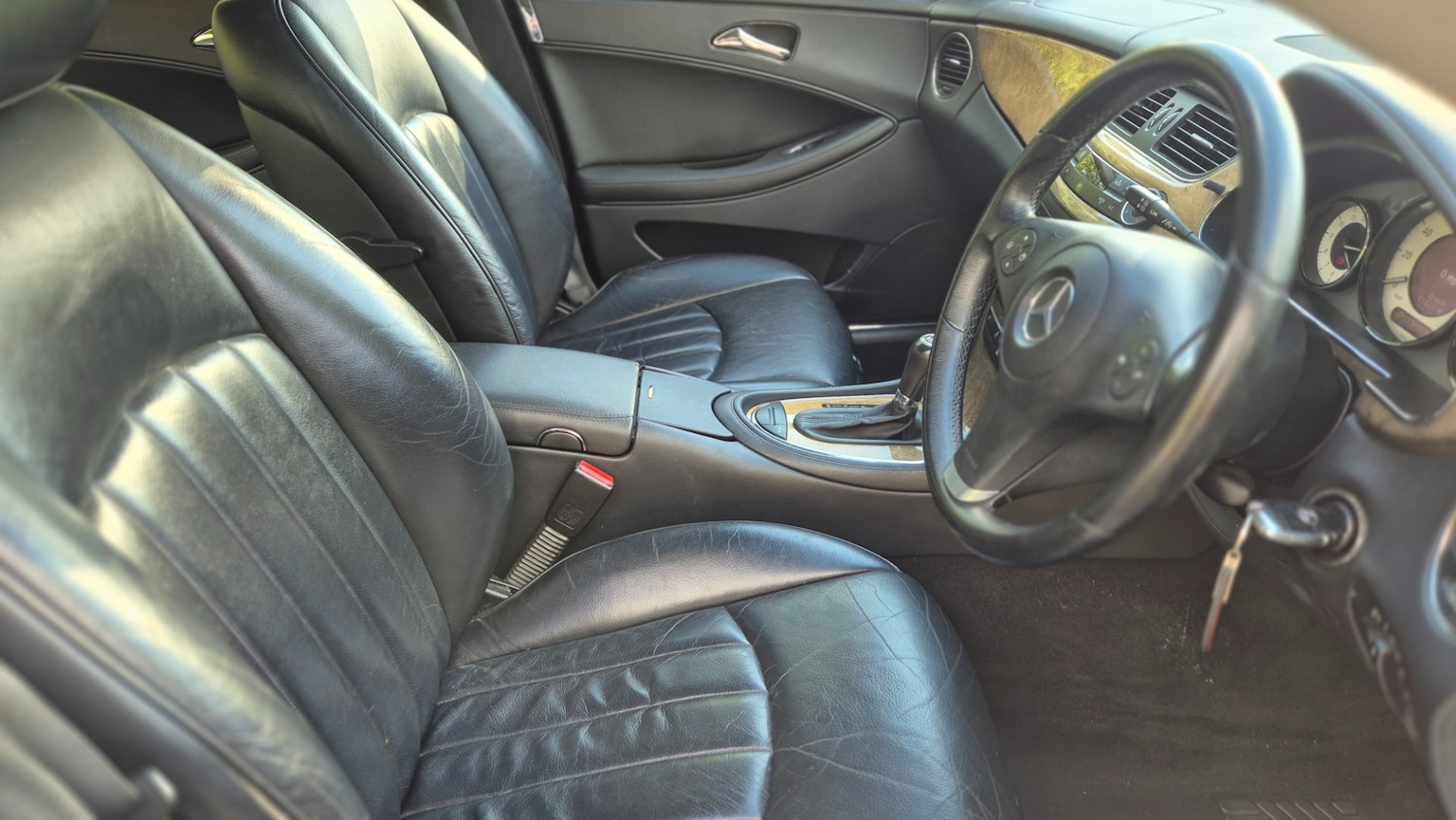 Used Mercedes-Benz CLS 2009 for sale - 76037870: Photo 14