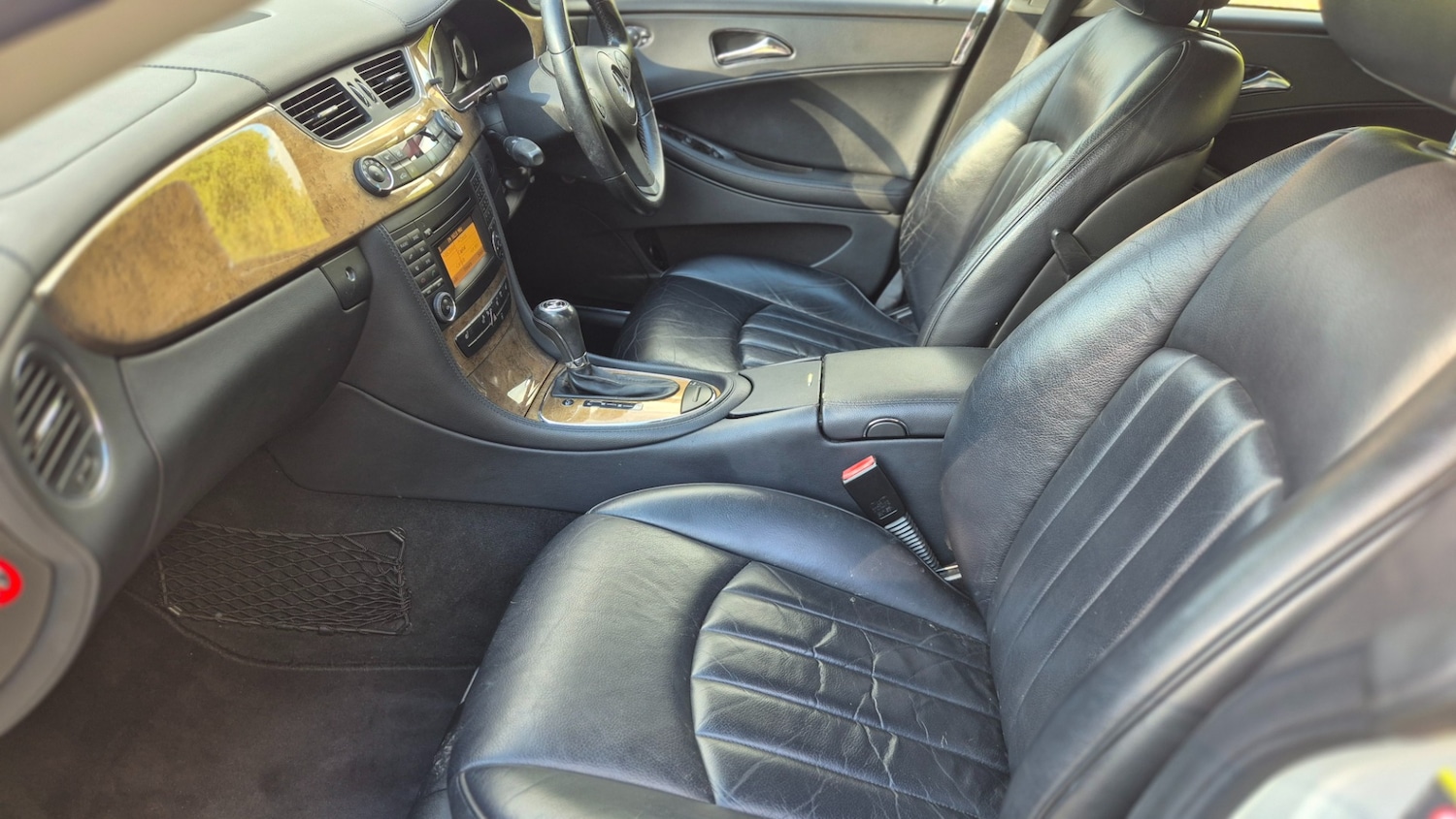 Used Mercedes-Benz CLS 2009 for sale - 76037870: Photo 17