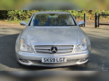 Used Mercedes-Benz CLS 2009 for sale - 76037870: Photo 2