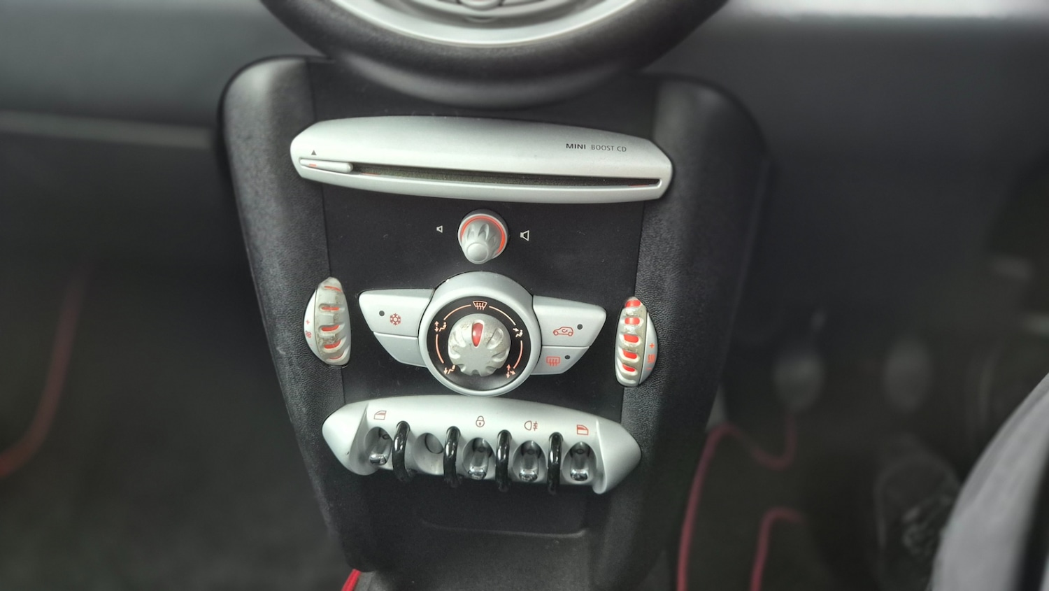 Used MINI Hatch 2010 for sale - 77903342: Photo 15