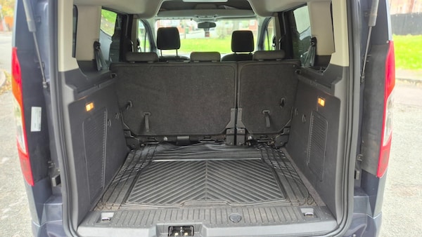 Used Ford Tourneo Connect 2014 for sale - 76263560: Photo 15