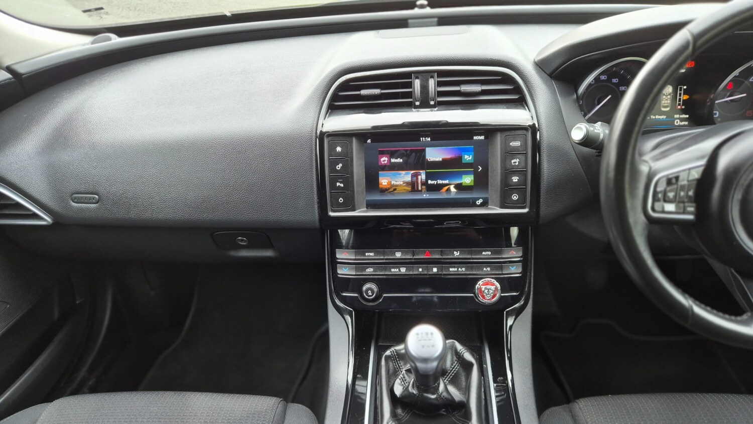 Used Jaguar XE 2015 for sale - 78176229: Photo 11