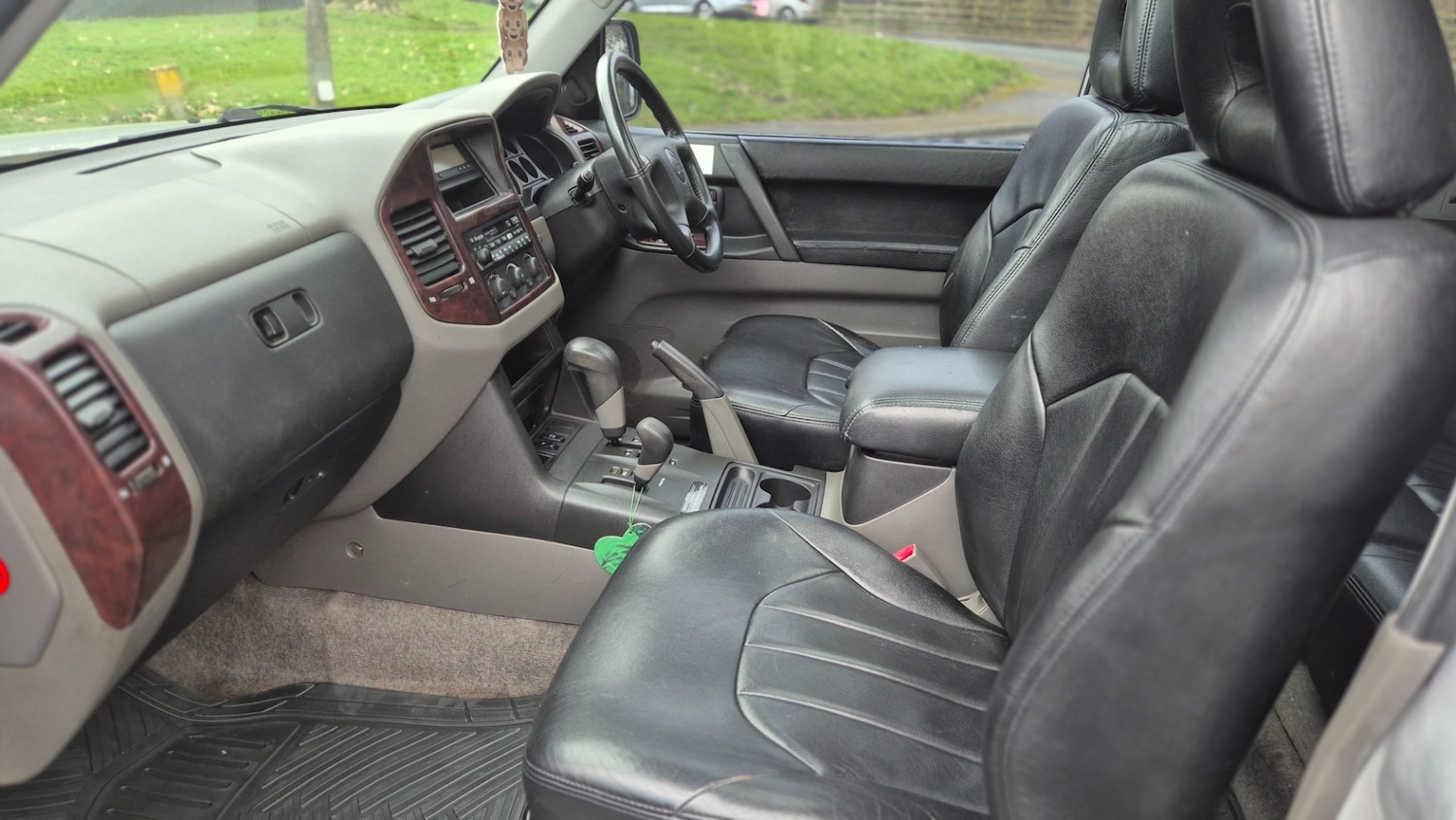 Used Mitsubishi Shogun 2001 for sale - 77605483: Photo 8