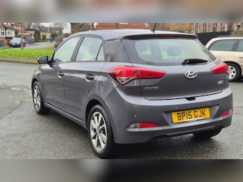 Used Hyundai i20 2015 for sale - 77028168: Photo