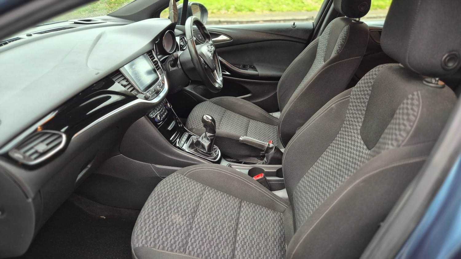 Used Vauxhall Astra 2016 for sale - 77300335: Photo 12