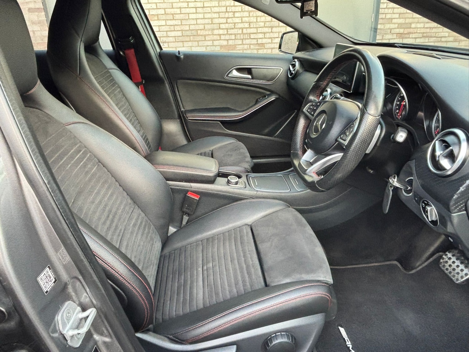 Used Mercedes-Benz A-Class 2016 for sale - 76298540: Photo 11