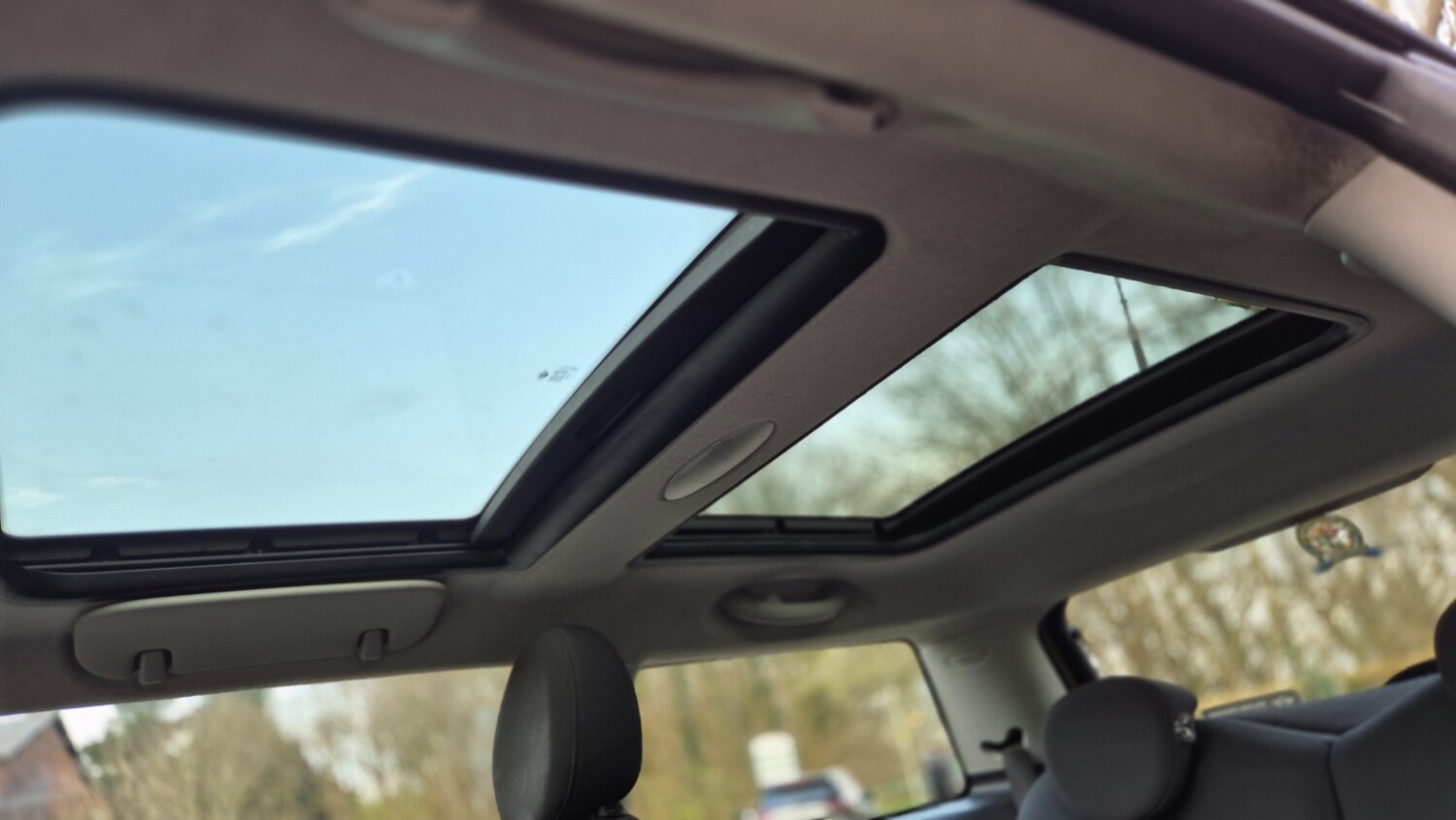 Used MINI Hatch 2010 for sale - 77767016: Photo 9