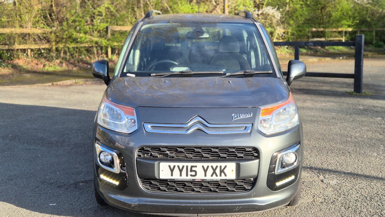 Used Citroen C3 Picasso 2015 for sale - 77903384: Photo 2