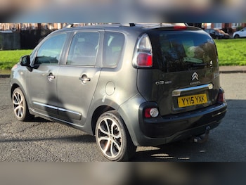 Used Citroen C3 Picasso 2015 for sale - 77903384: Photo