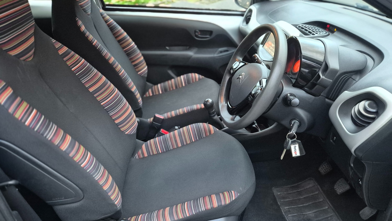 Used Citroen C1 2014 for sale - 76393784: Photo 4