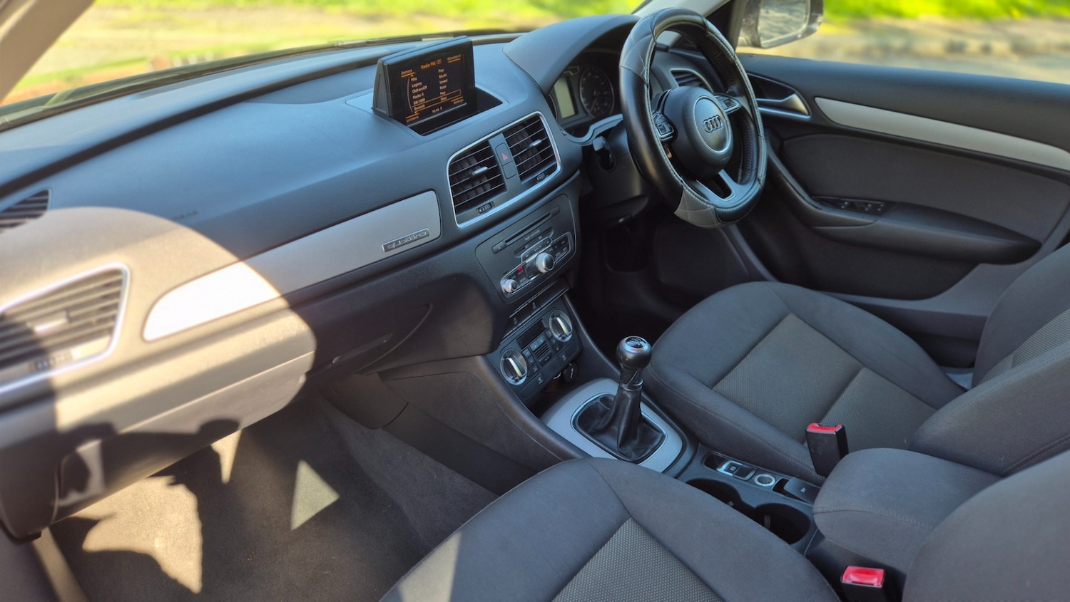 Used Audi Q3 2012 for sale - 78166174: Photo 5