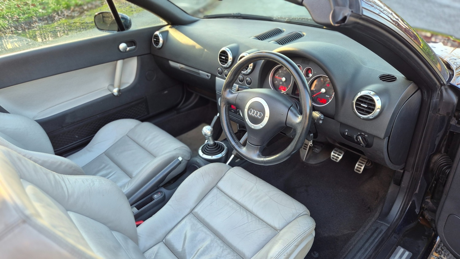 Used Audi TT 2003 for sale - 76748458: Photo 12