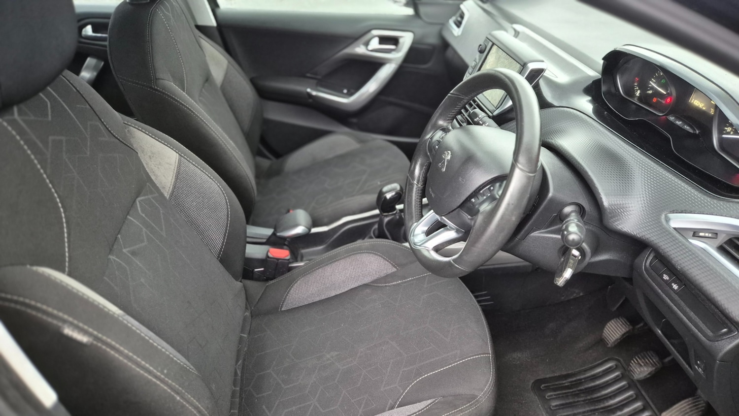 Used Peugeot 2008 2018 for sale - 77643258: Photo 9