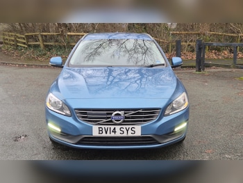 Used Volvo V60 2014 for sale - 77149552: Photo