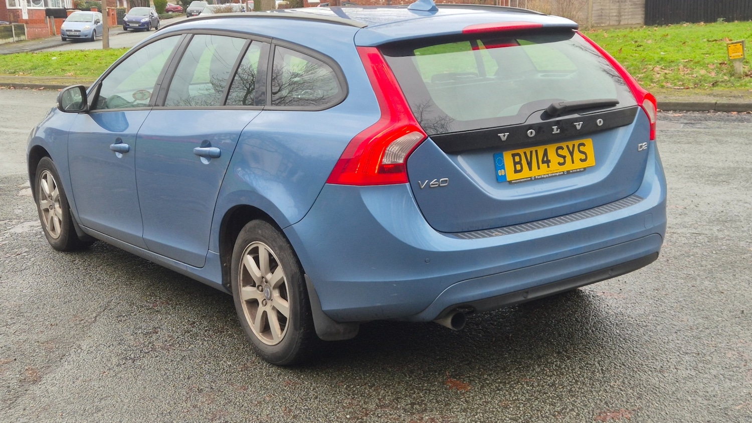 Used Volvo V60 2014 for sale - 77149552: Photo 4