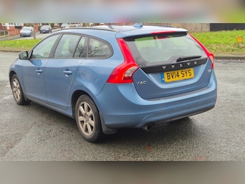 Used Volvo V60 2014 for sale - 77149552: Photo
