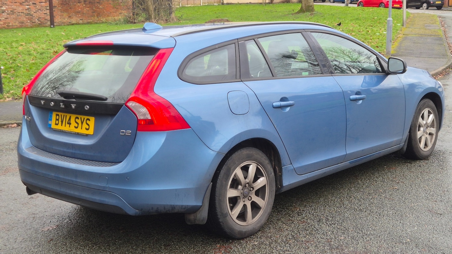 Used Volvo V60 2014 for sale - 77149552: Photo 6
