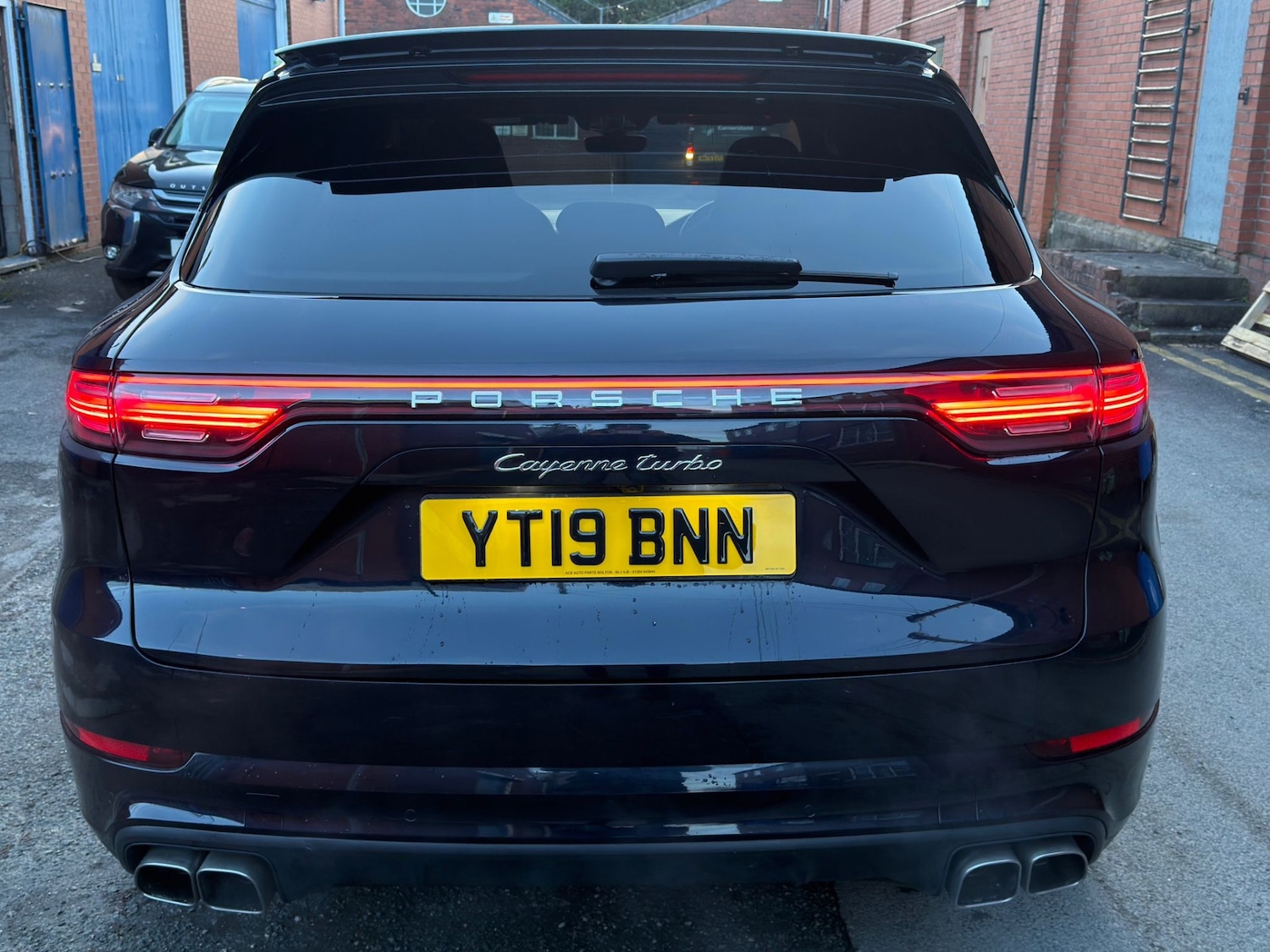 Used Porsche Cayenne 2019 for sale - 77674889: Photo 4