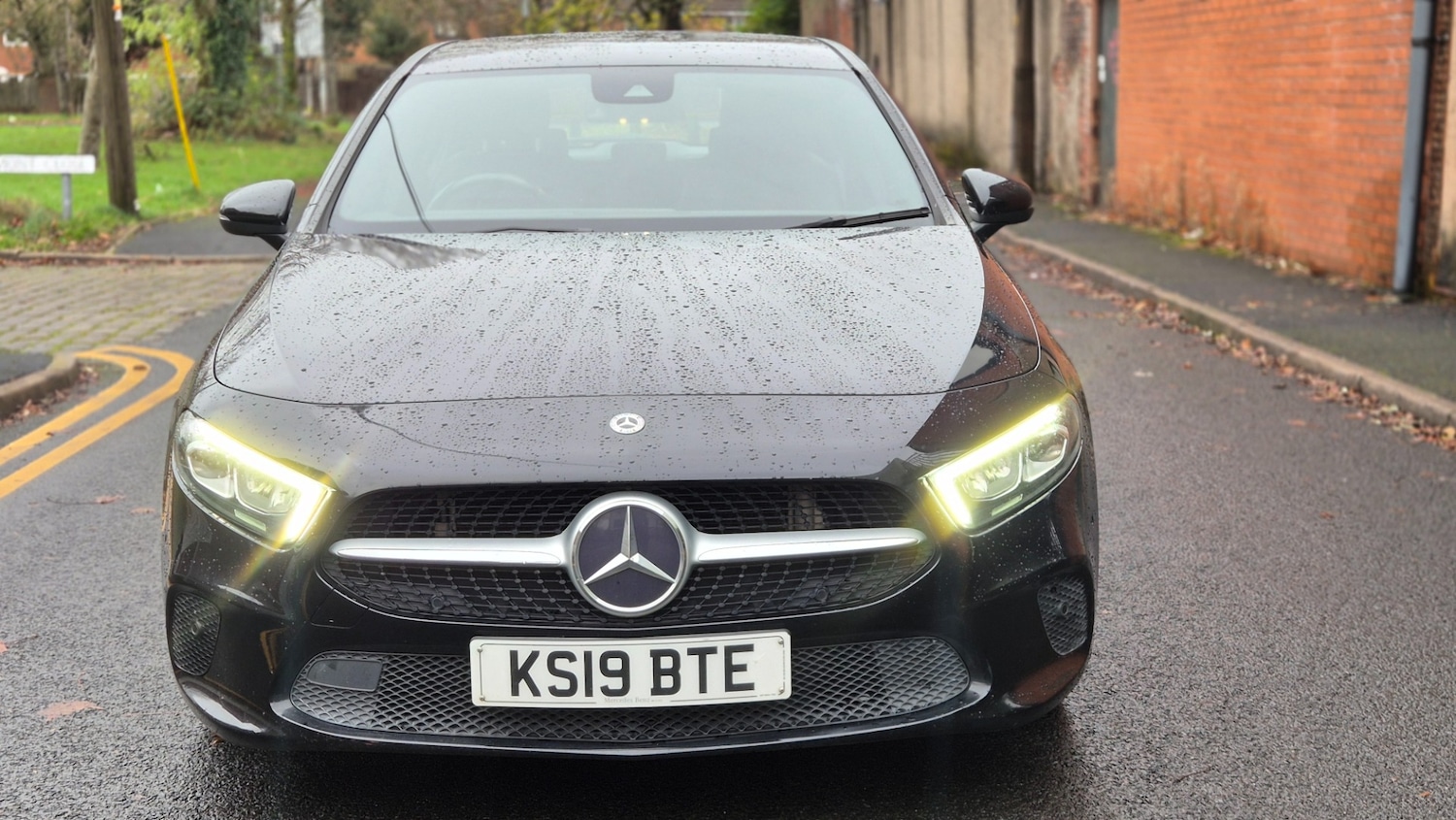 Used Mercedes-Benz A-Class 2019 for sale - 76664310: Photo 2