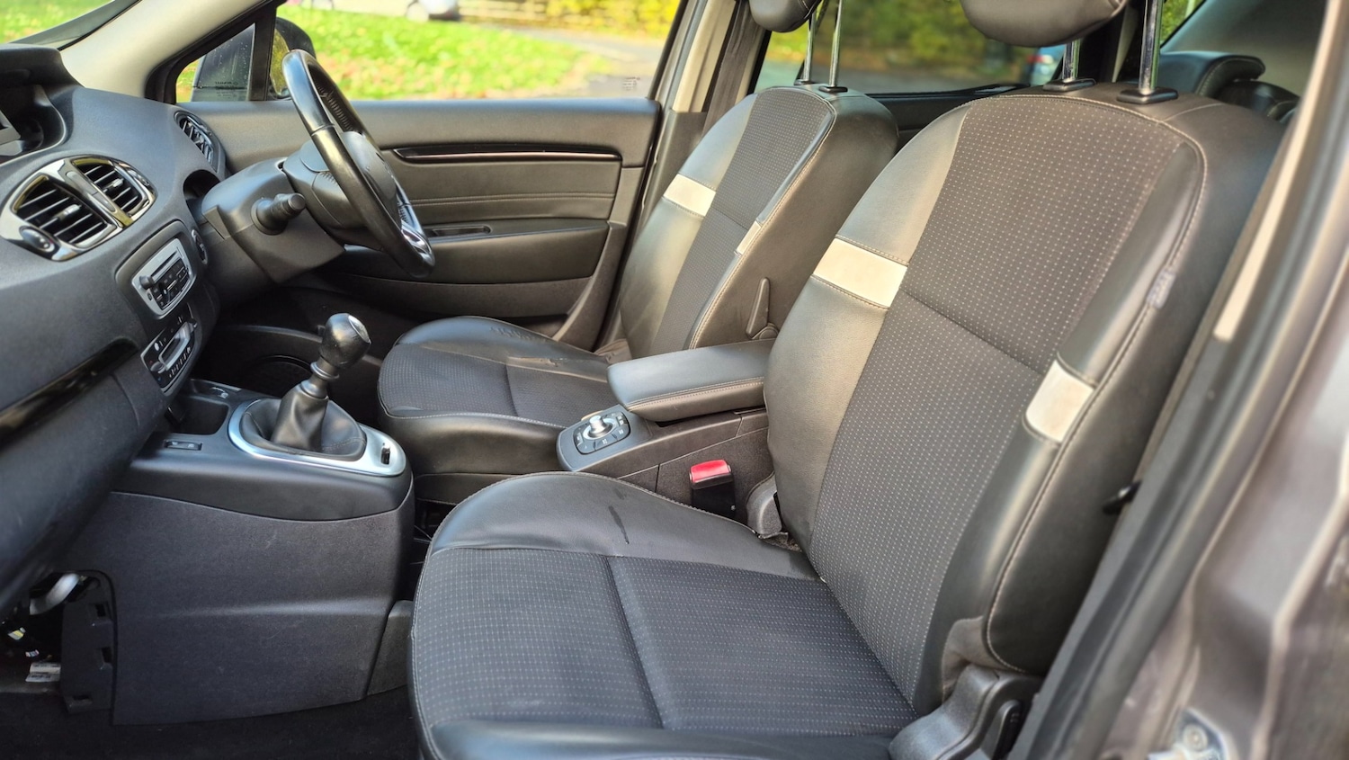 Used Renault Scenic 2014 for sale - 76461284: Photo 10