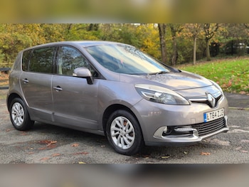 Used Renault Scenic 2014 for sale - 76461284: Photo