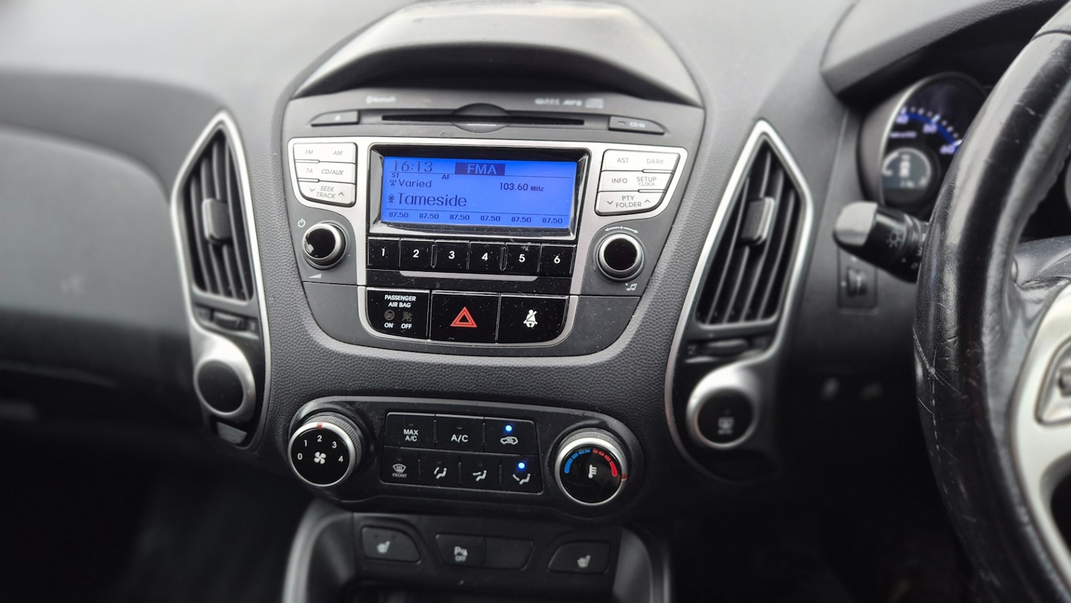 Used Hyundai Ix35 2012 for sale - 77643454: Photo 11