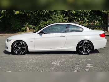 Used BMW 3 Series 2011 for sale - 79289661: Photo