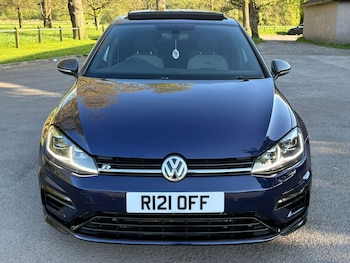 Used Volkswagen Golf 2018 for sale - 78520301: Photo
