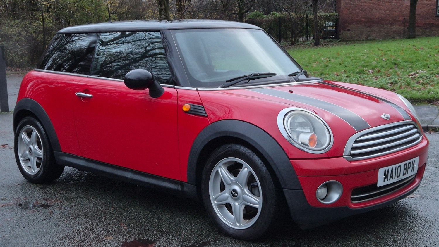 Used MINI Hatch 2010 for sale - 76750190: Photo 1