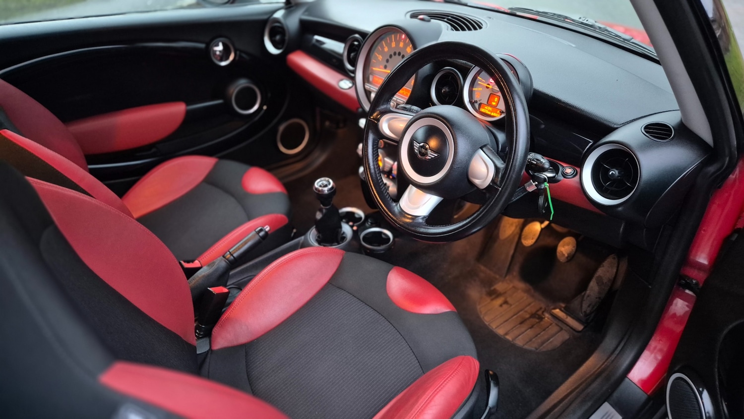 Used MINI Hatch 2010 for sale - 76750190: Photo 10