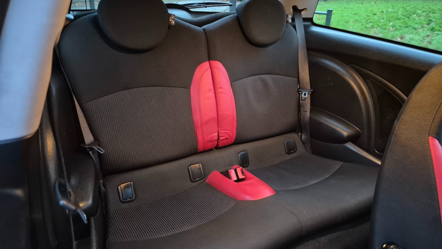 Used MINI Hatch 2010 for sale - 76750190: Photo 19