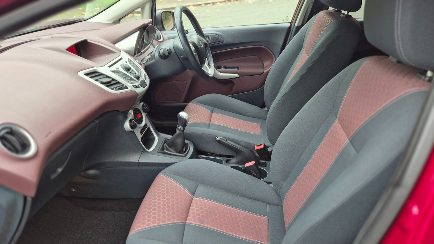 Used Ford Fiesta 2009 for sale - 76301997: Photo 13