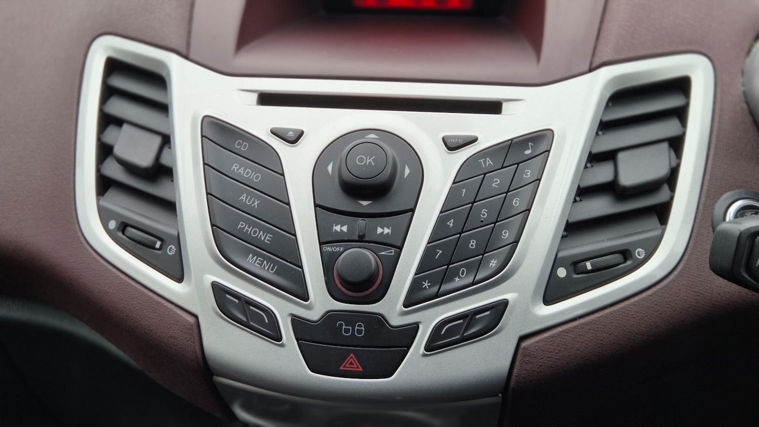 Used Ford Fiesta 2009 for sale - 76301997: Photo 17