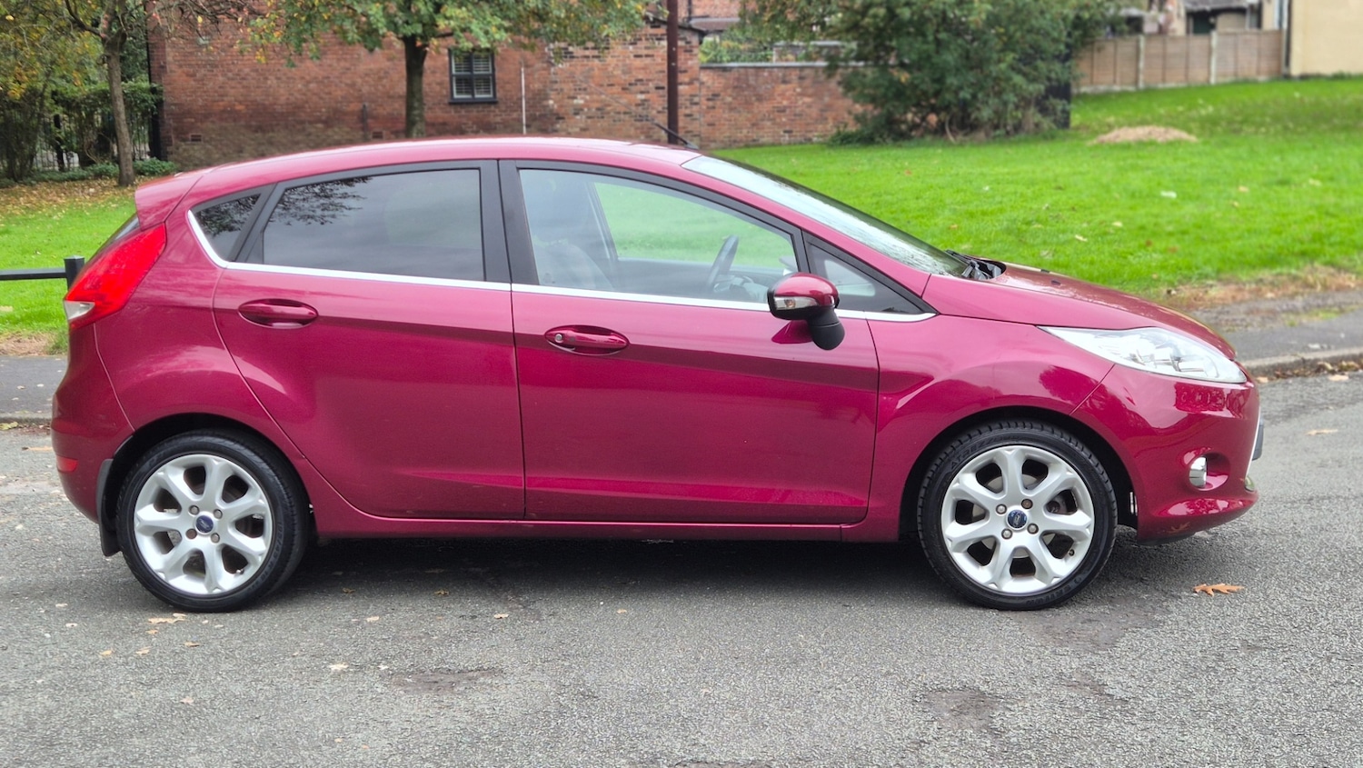Used Ford Fiesta 2009 for sale - 76301997: Photo 7