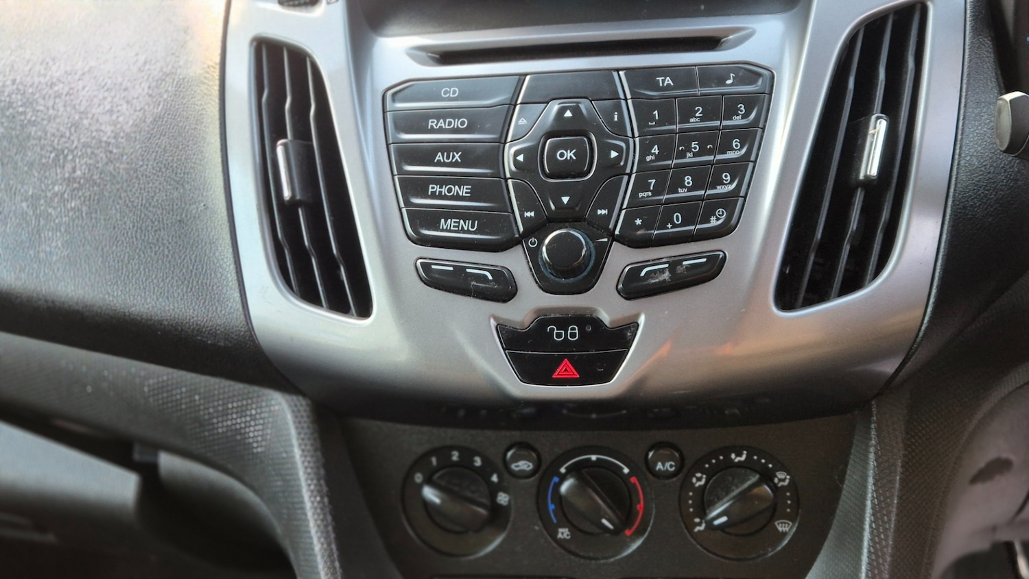 Used Ford Transit Connect 2014 for sale - 78085027: Photo 12