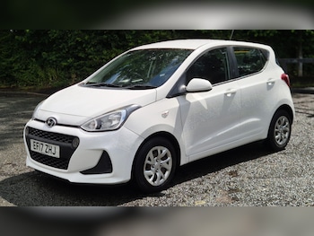 Used Hyundai i10 2017 for sale - 78876027: Photo