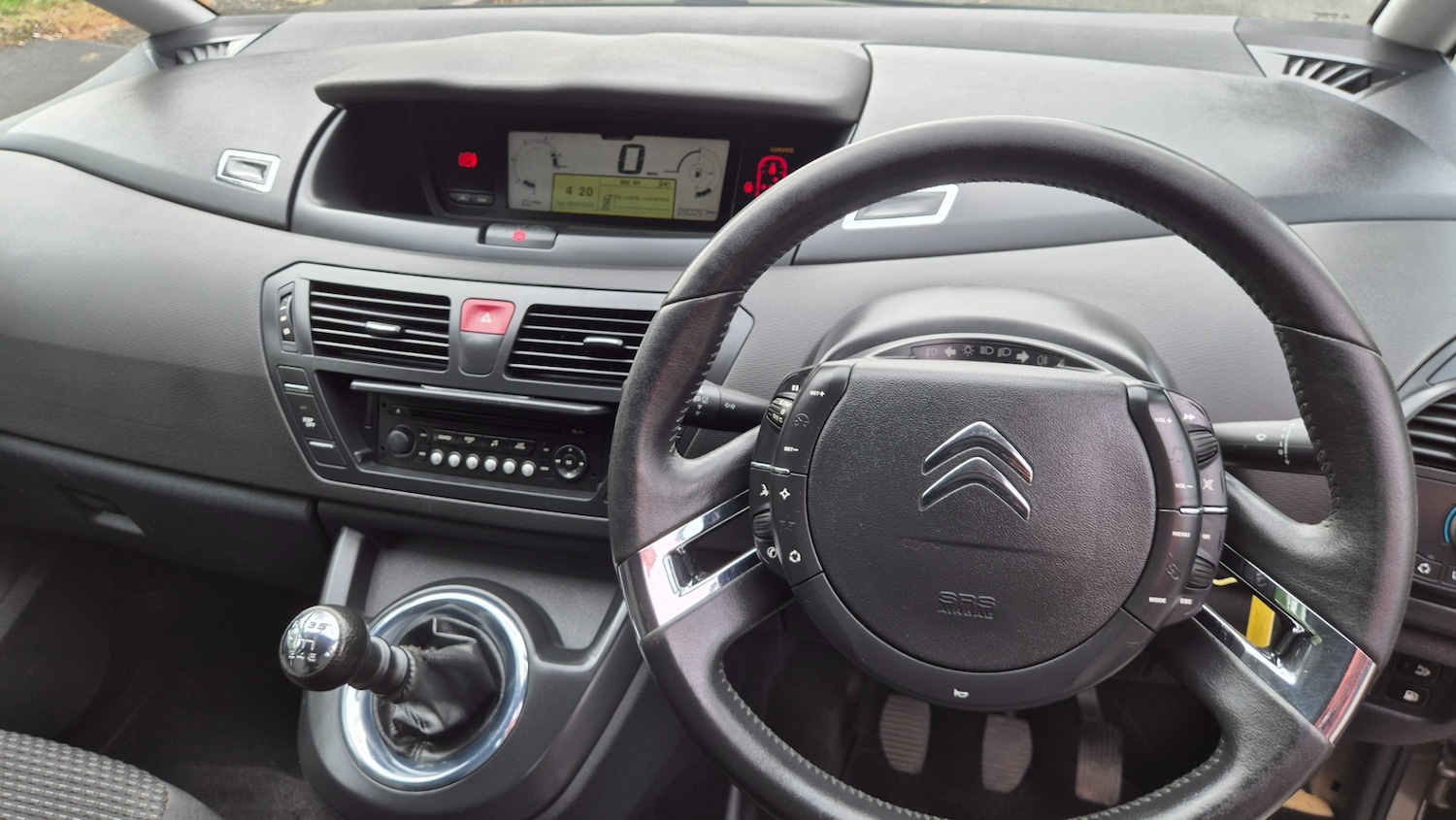 Used Citroen C4 Grand Picasso 2011 for sale - 76143450: Photo 17