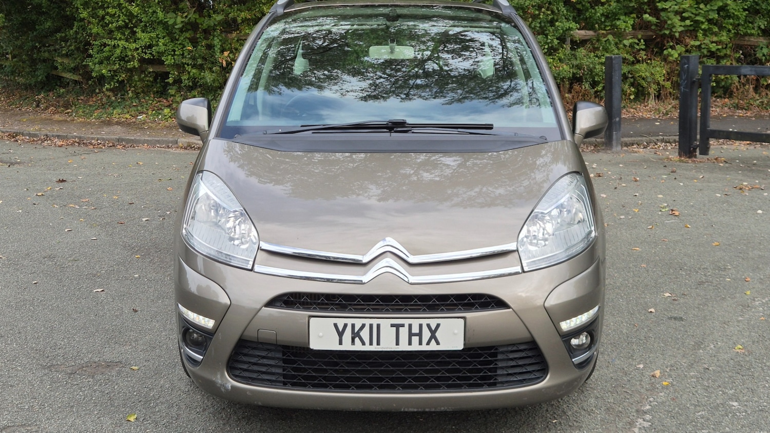 Used Citroen C4 Grand Picasso 2011 for sale - 76143450: Photo 2