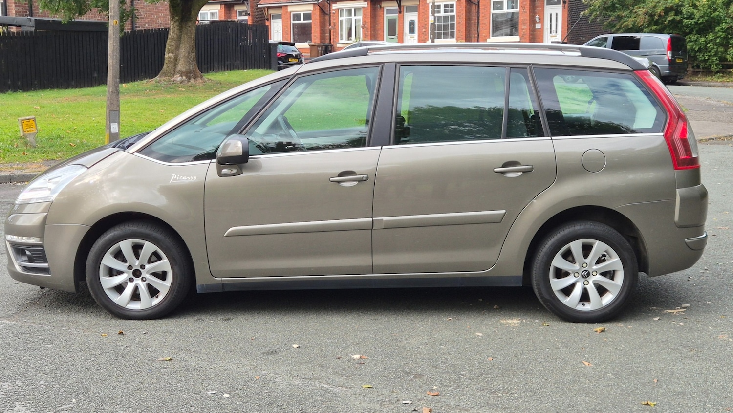 Used Citroen C4 Grand Picasso 2011 for sale - 76143450: Photo 5