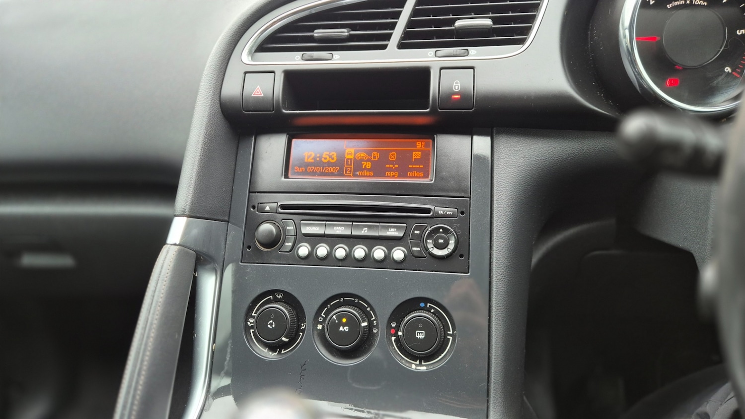 Used Peugeot 3008 2010 for sale - 77903354: Photo 17