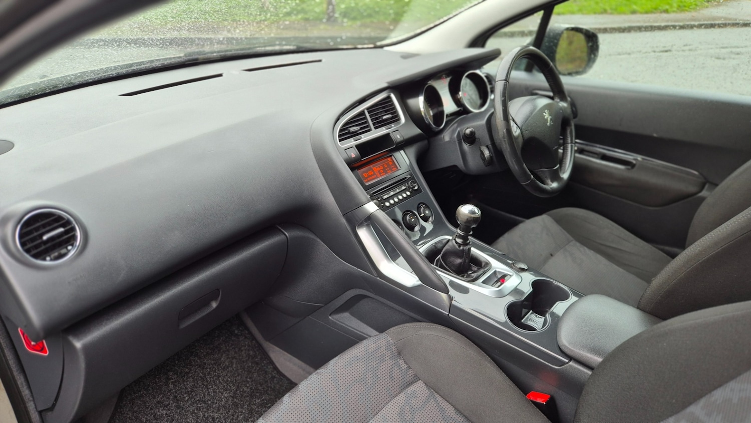 Used Peugeot 3008 2010 for sale - 77903354: Photo 9