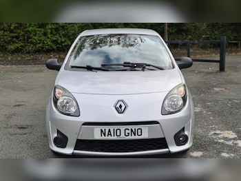 Used Renault Twingo 2010 for sale - 76206132: Photo